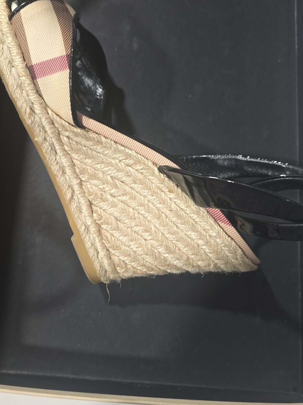 Burberry Plaid Wedge Sandals Espadrilles Size 39 with Box - Picture 16 of 16